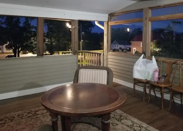 Apartment Steps To Temple! 2-unit Family Combo *