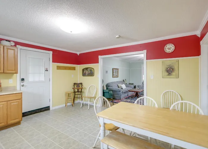 Steps To Temple! 2-unit Family Combo Apartment
