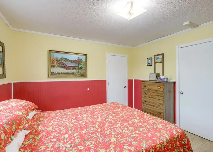 Steps To Temple! 2-unit Family Combo Apartment