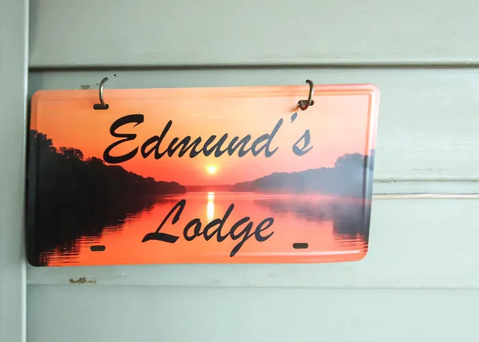 Steps To Temple! 2-unit Family Combo Apartment Nauvoo