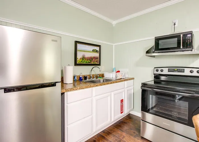 Steps To Temple! 2-unit Family Combo Apartment Nauvoo